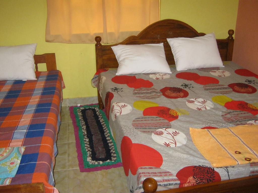 Aurora - Negombo Budget Hostel 客房 照片